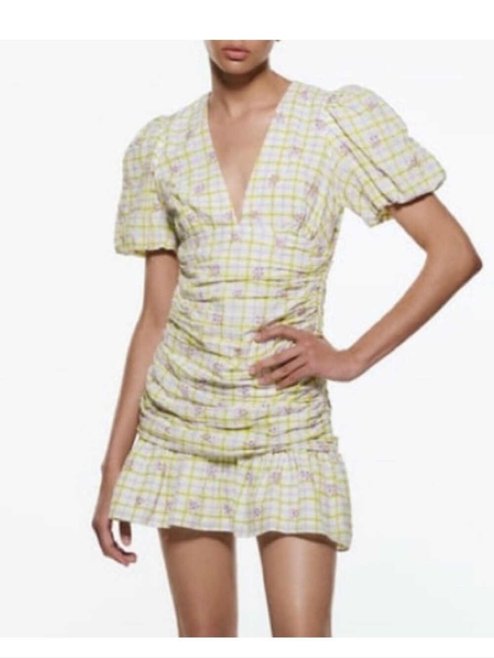 { Zara }  Mini Dress in green